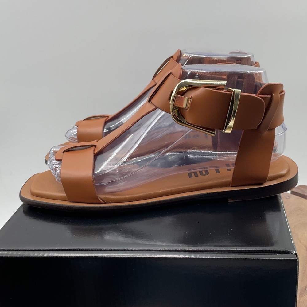 Bibi Lou Brown Leather Flat T-Strap Ankle Buckle Sandals Square Toe Size 37